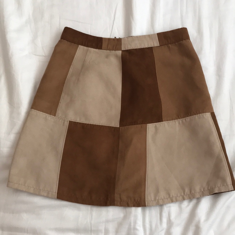 hollister suede patterned skirt! NWOT